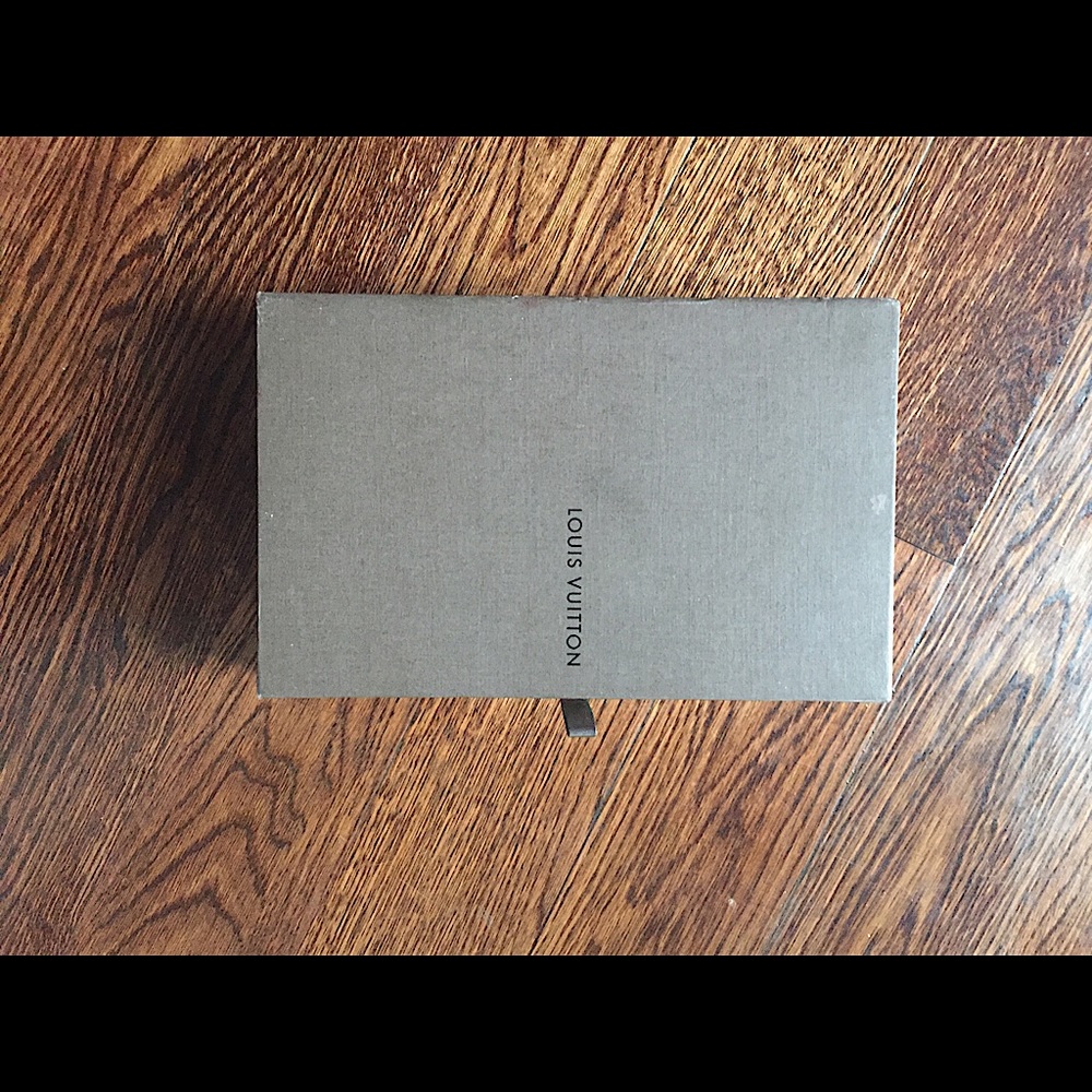 Louis Vuitton Wallet - Picture 3 of 16